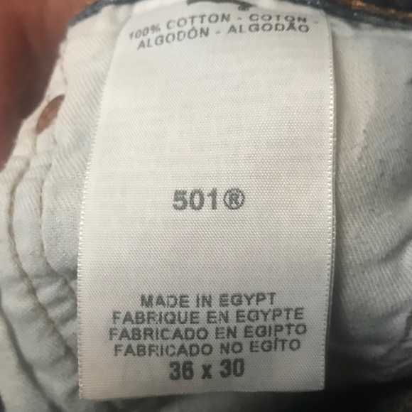 Levi's 501 Jeans. Made in Egypt - Picture 3 of 3